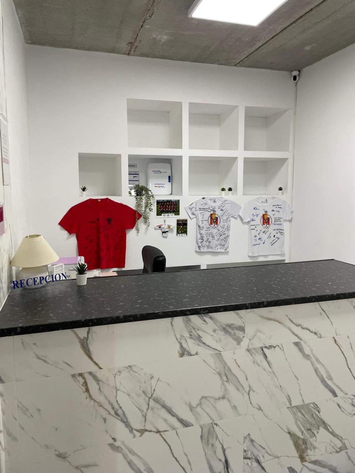 Hostal Kaizen La Nucia Luaran gambar